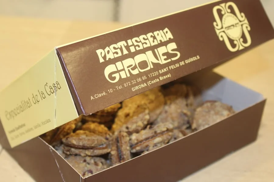 Pastisseria Gironès- Especialitats - Records de Sant Feliu